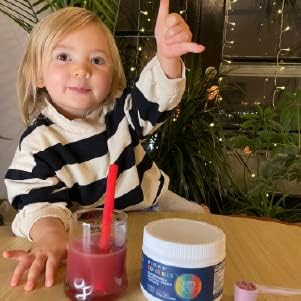BIOHM Super Kids Superfood Powder + Probiotics - Delicious Berry Blast - 30 Servings - Beneficial Antioxidants & Omega-3 - Gluten Free, GMO Free, Dairy Free, No Artificial Ingredients, Vegetarian